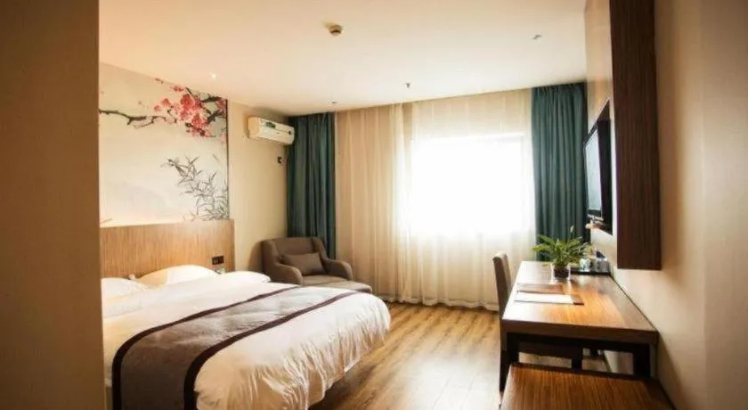 Bed in GreenTree Alliance Ningbo South Train Station Shunde Road Hotel