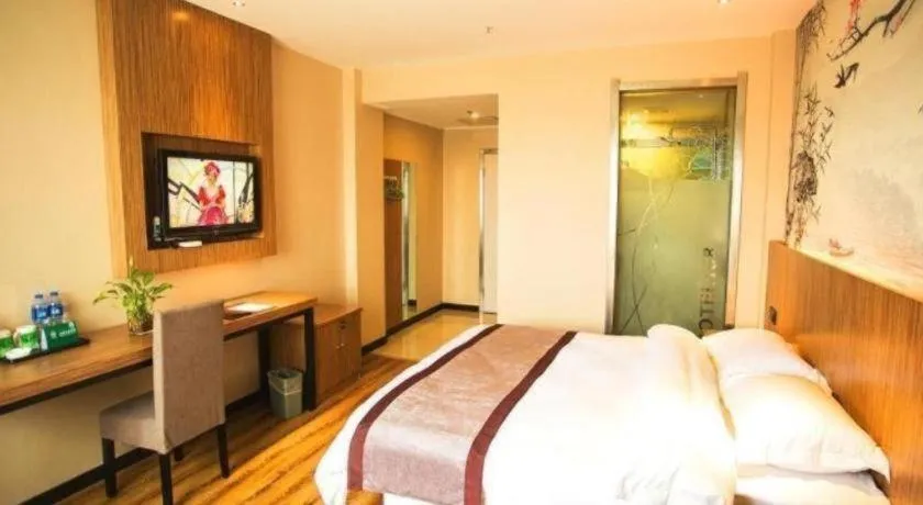 Bed in GreenTree Alliance Ningbo South Train Station Shunde Road Hotel