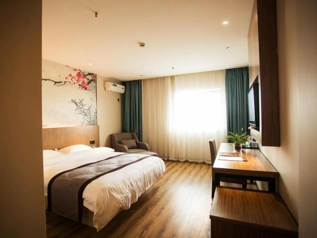 Bed in GreenTree Alliance Ningbo South Train Station Shunde Road Hotel