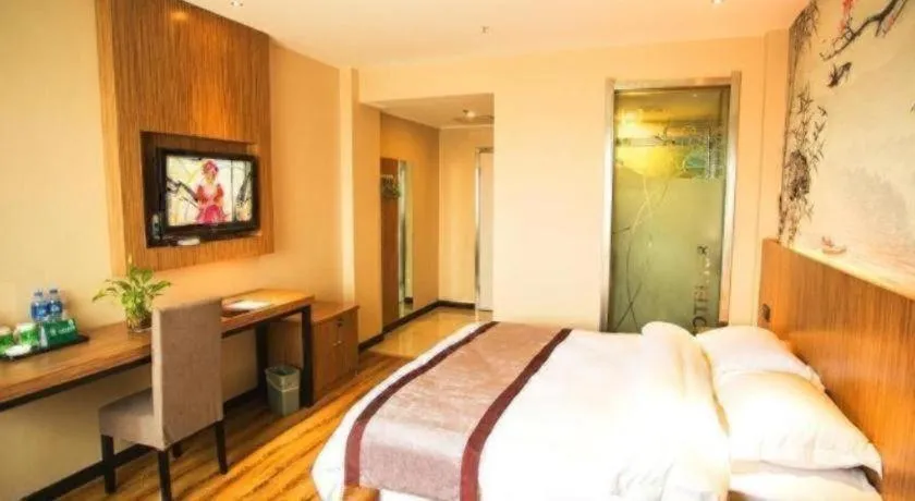 Bed in GreenTree Alliance Ningbo South Train Station Shunde Road Hotel