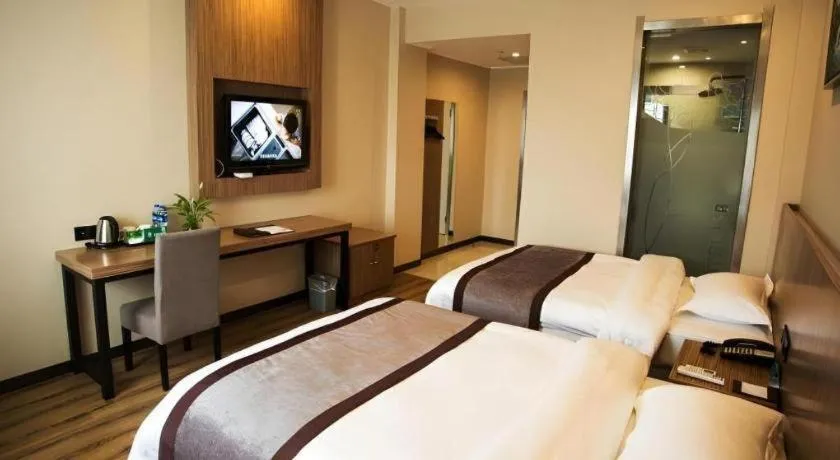 Bed in GreenTree Alliance Ningbo South Train Station Shunde Road Hotel