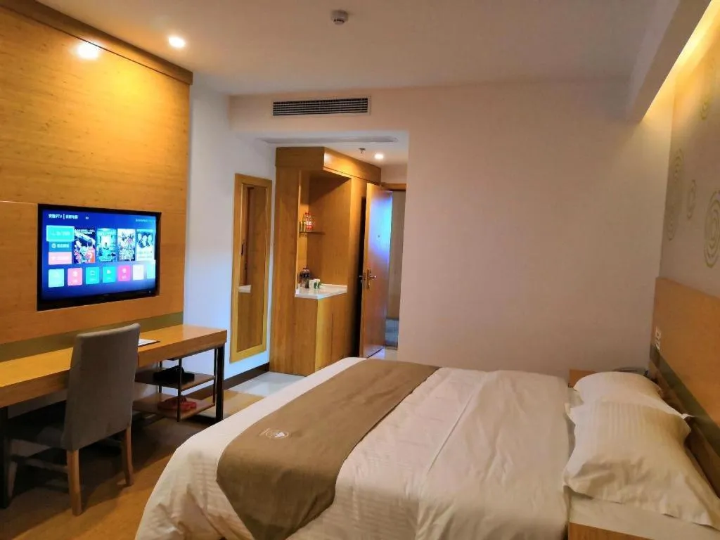 Bed in GreenTree Inn Hefei Changfeng County Gangji Town Jingang Avenue Express Hotel