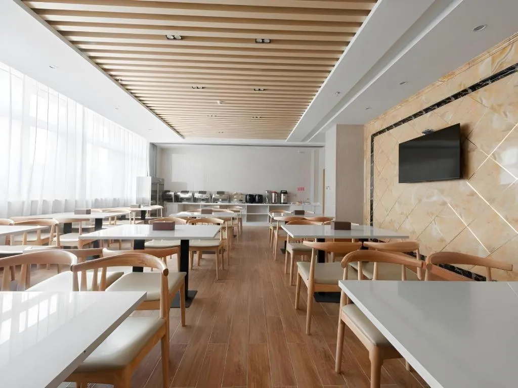 GreenTree Inn Wuhu Eshan Road University City