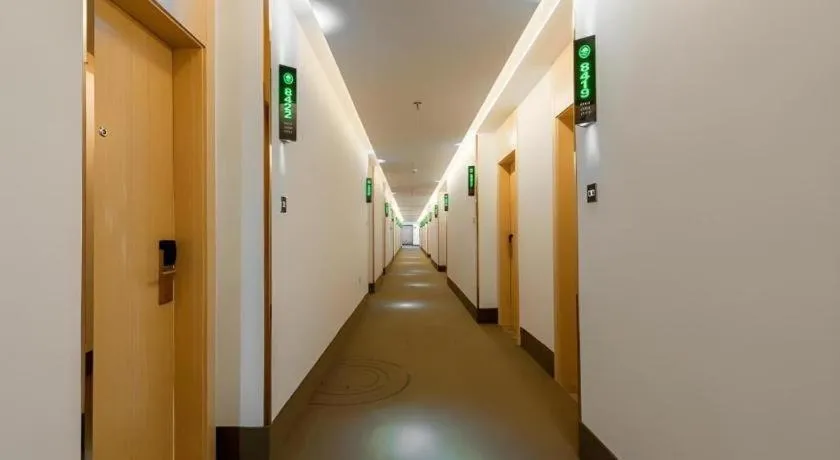 GreenTree Inn Wuhu Eshan Road University City