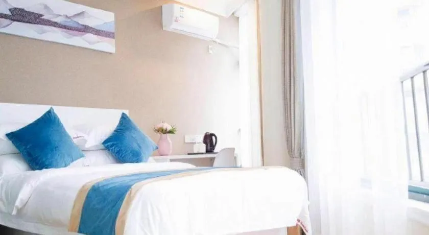 Bed in Shell Shanghai Songjiang District Xinqiao Town Xinqiao Hotel