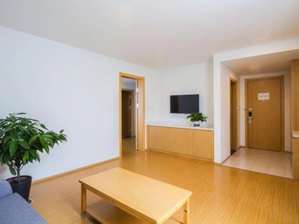 GreenTree Inn Jiaxing Qixing Town Goverment