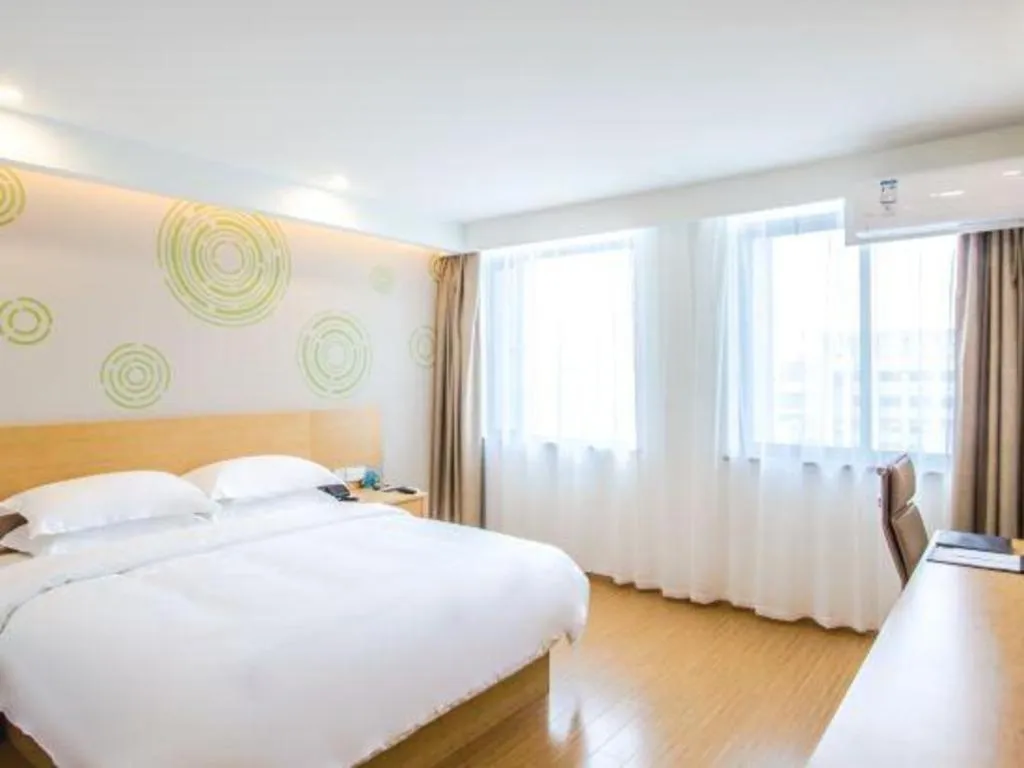 Bed in GreenTree Inn Jiaxing Qixing Town Goverment