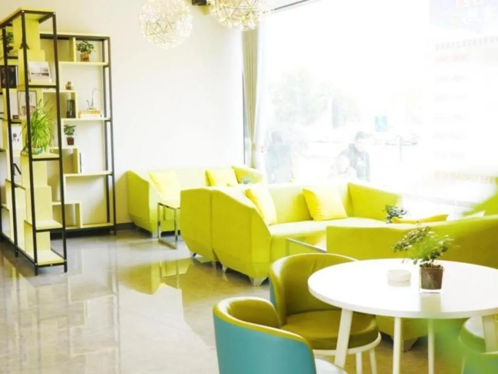 Vatica Hefei Feidong County Yuzhou Central Square Hotel