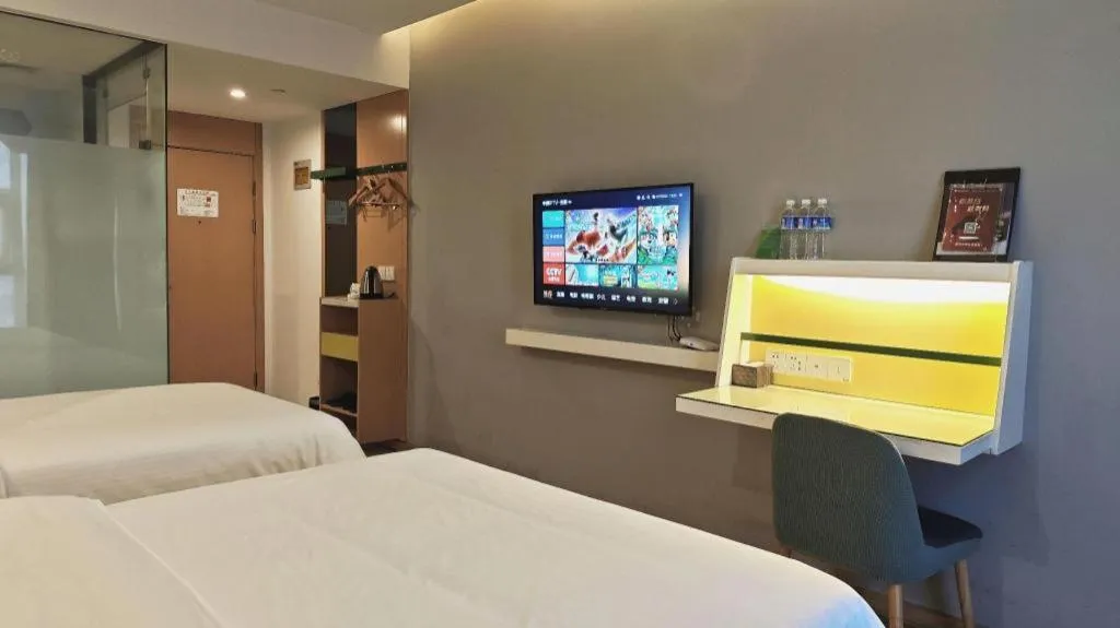 Bed in Vatica Hefei Feidong County Yuzhou Central Square Hotel