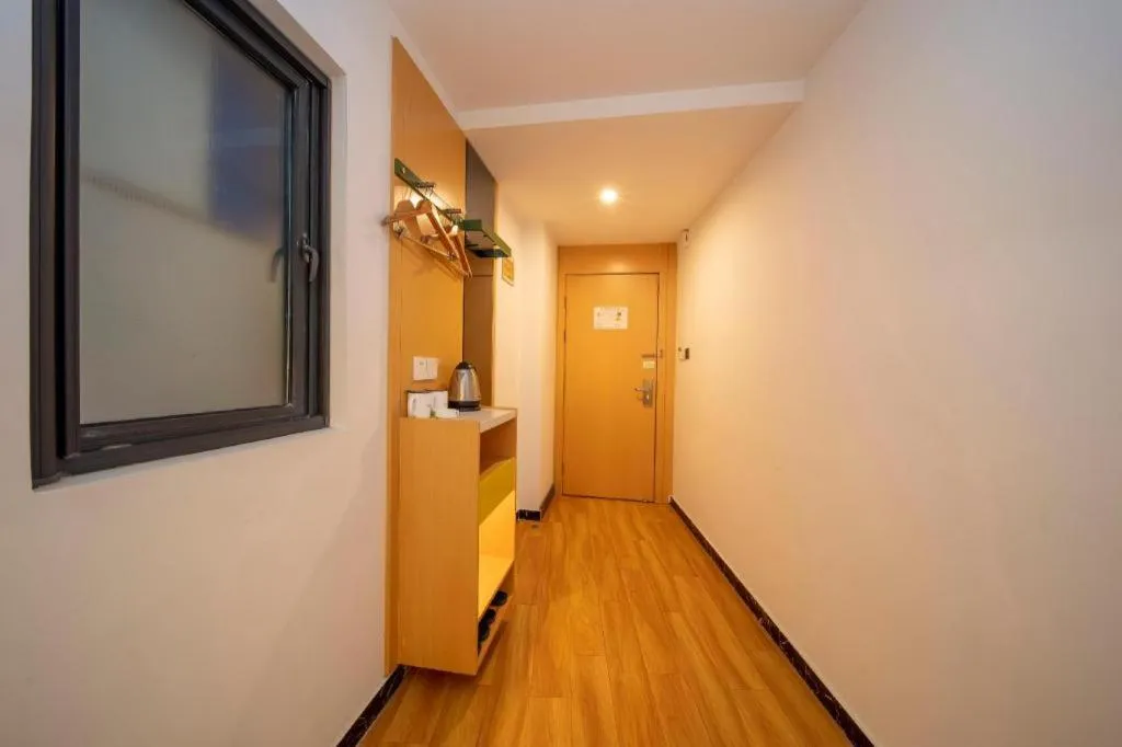 Vatica Hefei Feidong County Yuzhou Central Square Hotel