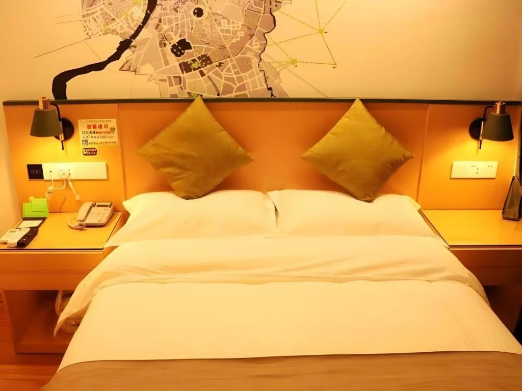 Bed in Vatica Hefei Feidong County Yuzhou Central Square Hotel