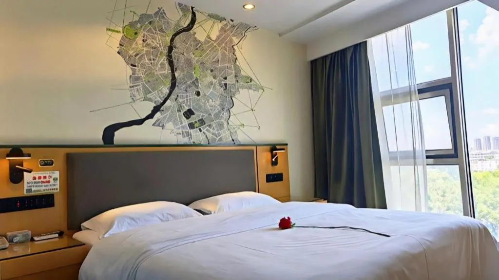 Bed in Vatica Hefei Feidong County Yuzhou Central Square Hotel