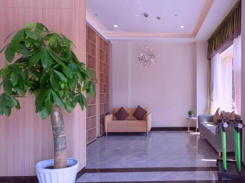 Vatica Hangzhou Xiasha Media College Hotel