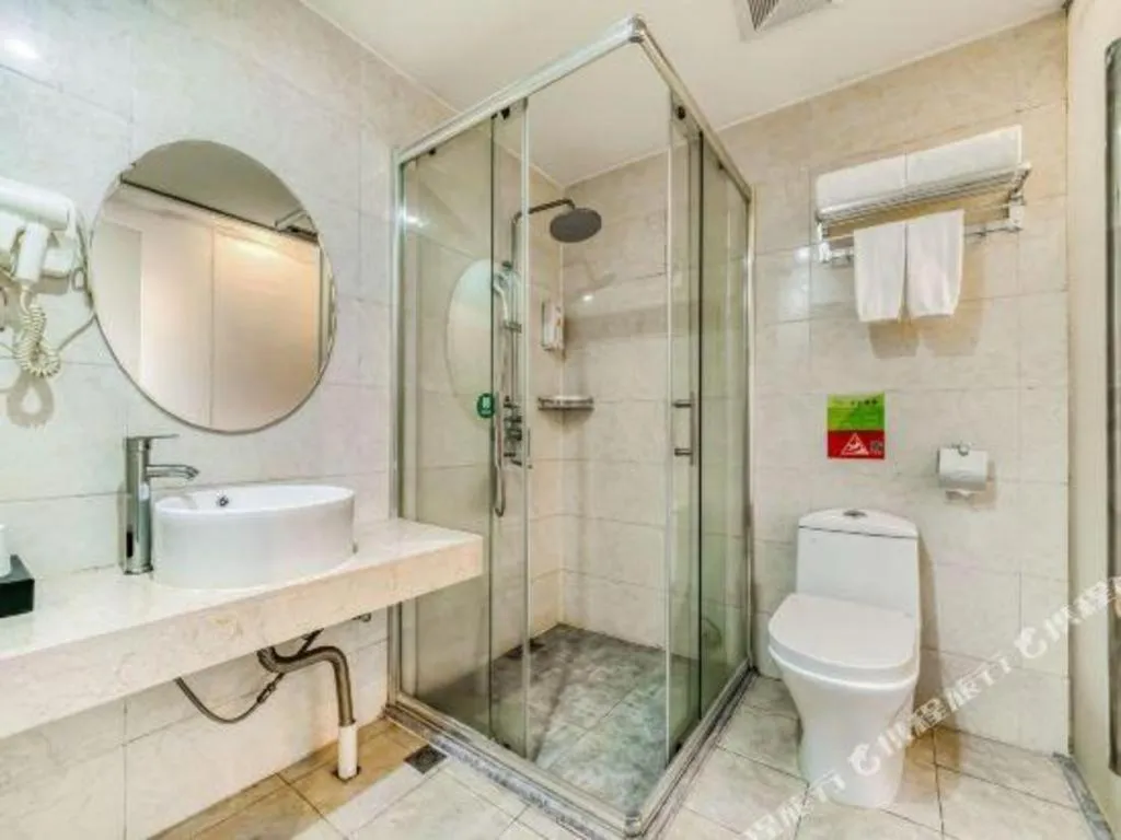 Vatica Hangzhou Xiasha Media College Hotel