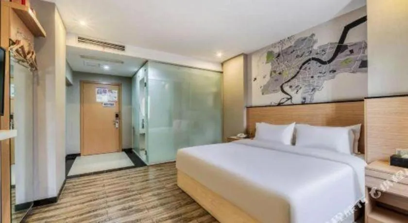 Bed in Vatica Hangzhou Xiasha Media College Hotel