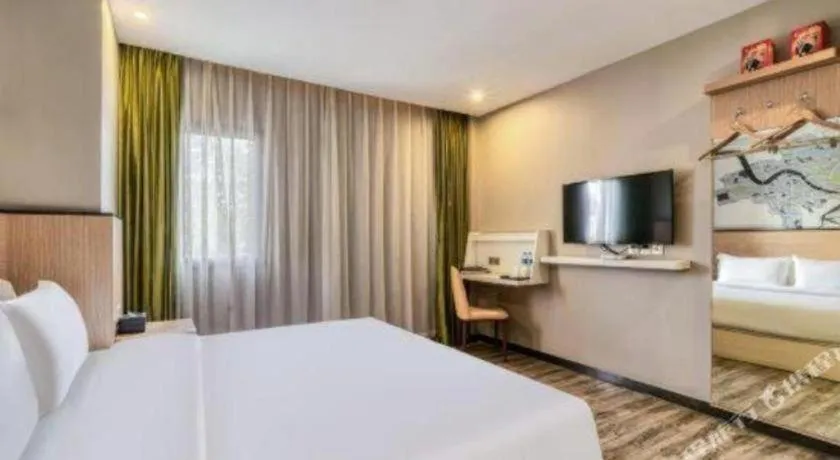 Bed in Vatica Hangzhou Xiasha Media College Hotel