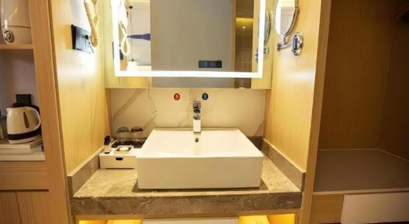 VX Kaifeng Jinming Avenue Songcheng Road Hotel