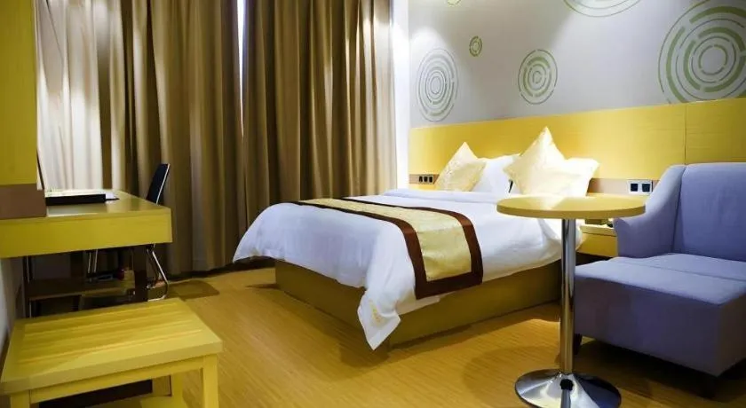 Bed in GreenTree Inn Huanggang City Wuxue City Kanjiang Avenue