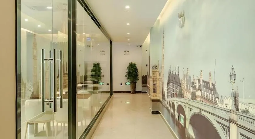 GME Hefei Qianshan North Road Phoenix City Hotel