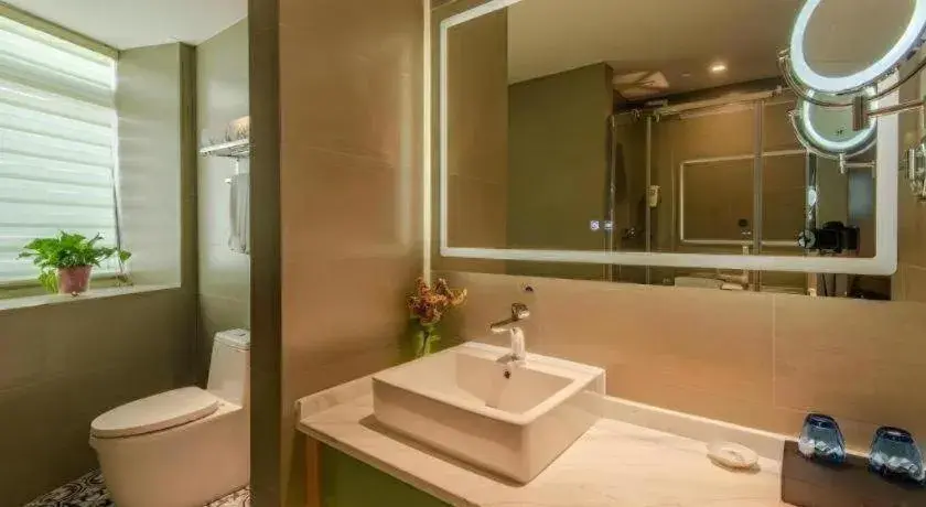 GME Hefei Qianshan North Road Phoenix City Hotel GME Hefei Qianshan North Road Phoenix City Hotel