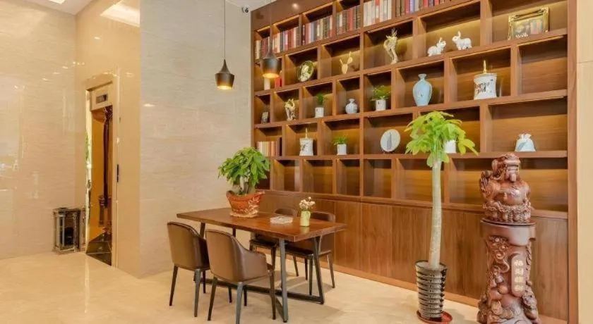 GME Hefei Qianshan North Road Phoenix City Hotel