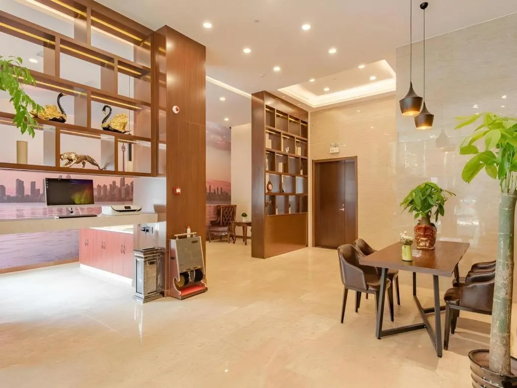 GME Hefei Qianshan North Road Phoenix City Hotel