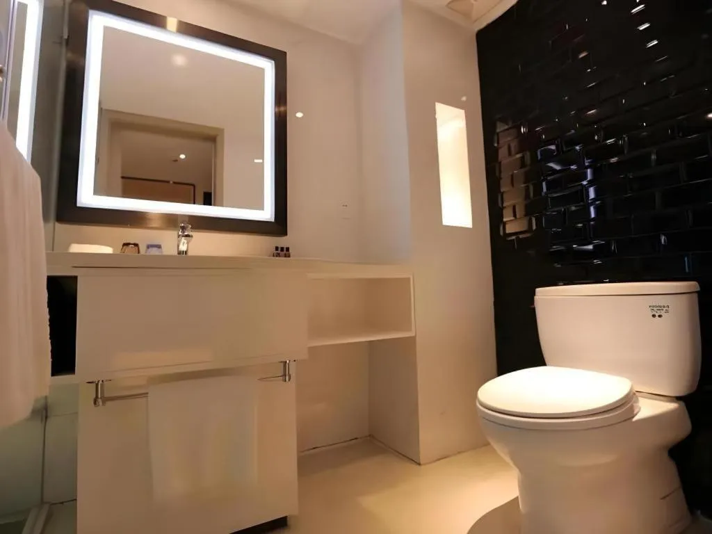 GreenTree Alliance Hotel Guiyang Huaguo Community Central Business Zone