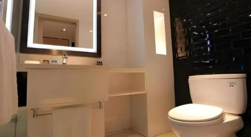 GreenTree Alliance Hotel Guiyang Huaguo Community Central Business Zone
