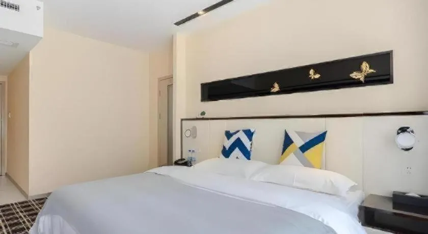 GreenTree Alliance Hotel Guiyang Huaguo Community Central Business Zone