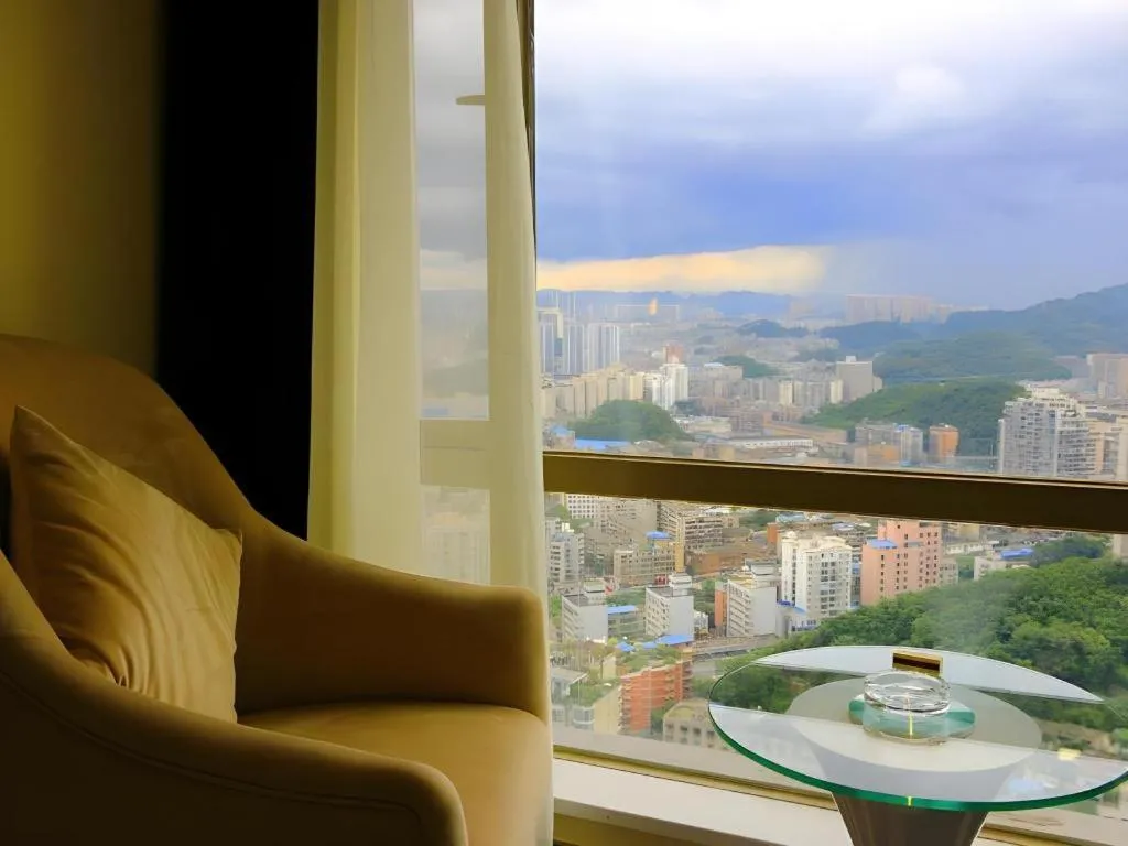GreenTree Alliance Hotel Guiyang Huaguo Community Central Business Zone