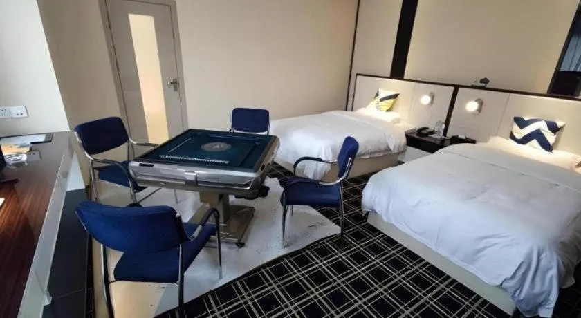GreenTree Alliance Hotel Guiyang Huaguo Community Central Business Zone