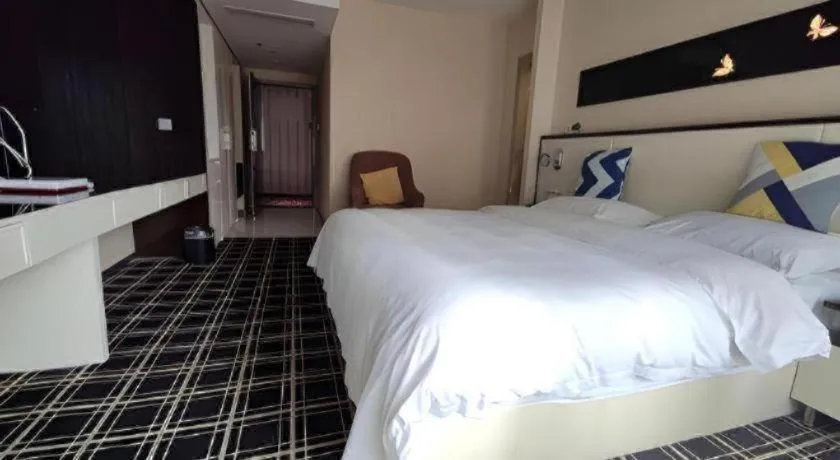 GreenTree Alliance Hotel Guiyang Huaguo Community Central Business Zone