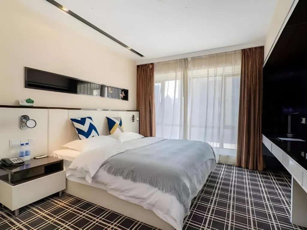 GreenTree Alliance Hotel Guiyang Huaguo Community Central Business Zone