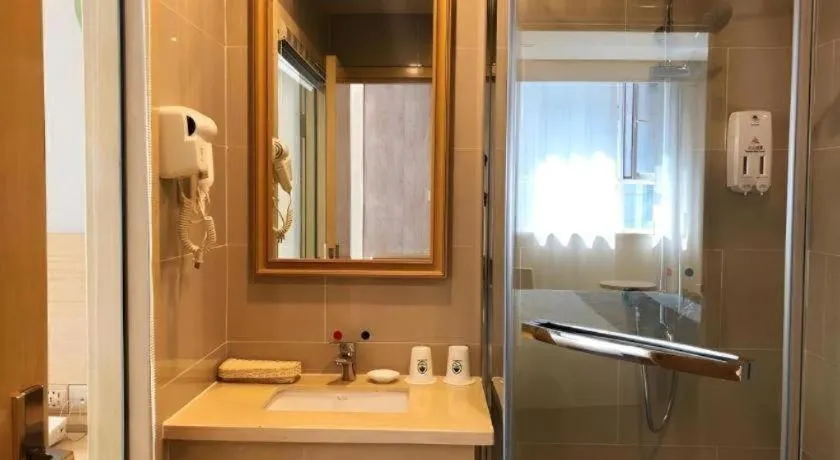 GreenTree Inn Urumqi Airport Tianyi International City