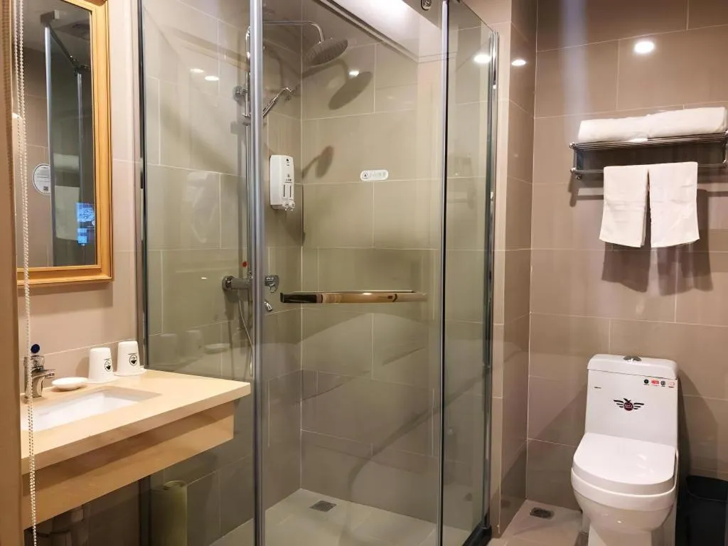 GreenTree Inn Urumqi Airport Tianyi International City