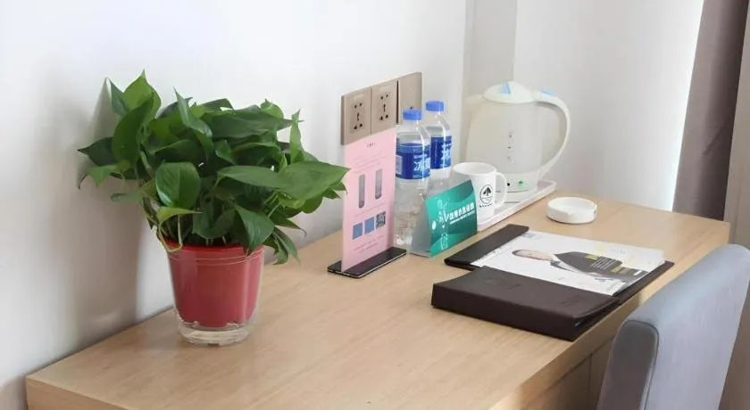 GreenTree Inn Pingdingshan Wanda Plaza Branch