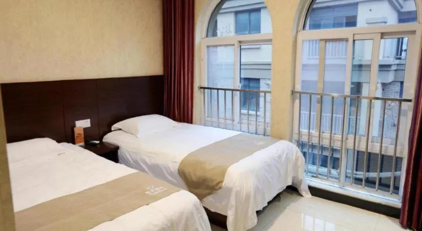 Bed in Shell Zaozhuang Taierzhuang Ancient City East Gate Hotel