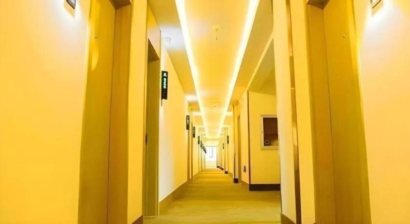 GreenTree Inn Qinhuangdao Changli County Guangyuan Life Square Duanyang Street East Section