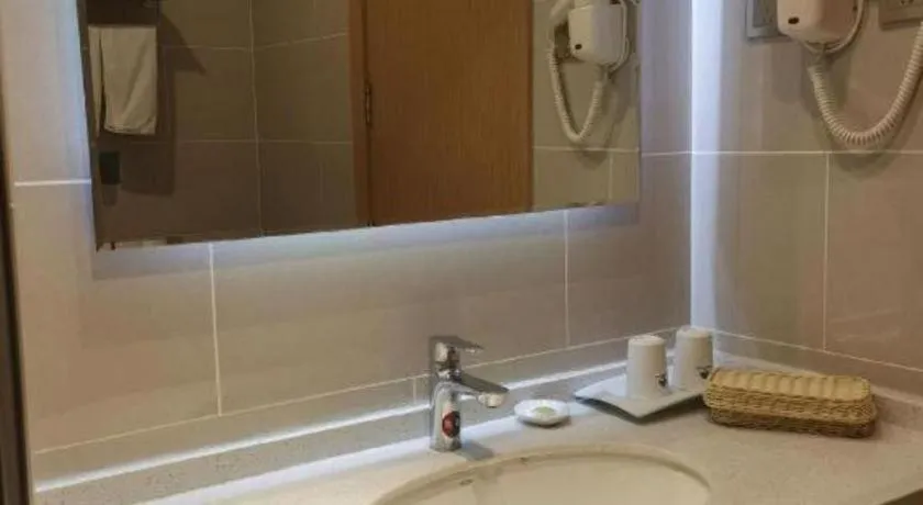 GreenTree Inn Qinhuangdao Changli County Guangyuan Life Square Duanyang Street East Section