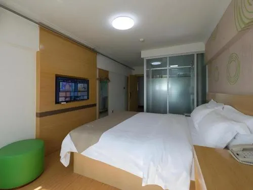 GreenTree Inn Qinhuangdao Changli County Guangyuan Life Square Duanyang Street East Section