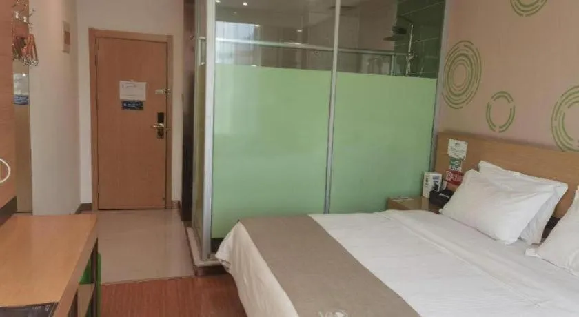 Bed in GreenTree Inn Qinhuangdao Changli County Guangyuan Life Square Duanyang Street East Section