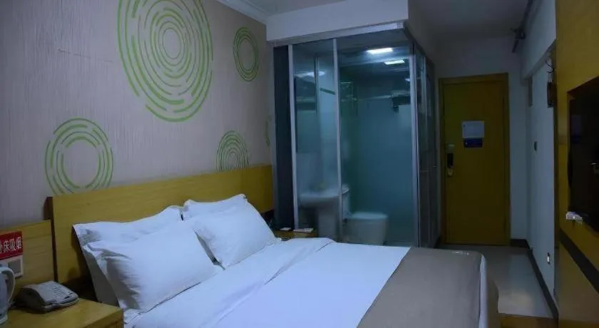 Bed in GreenTree Inn Qinhuangdao Changli County Guangyuan Life Square Duanyang Street East Section