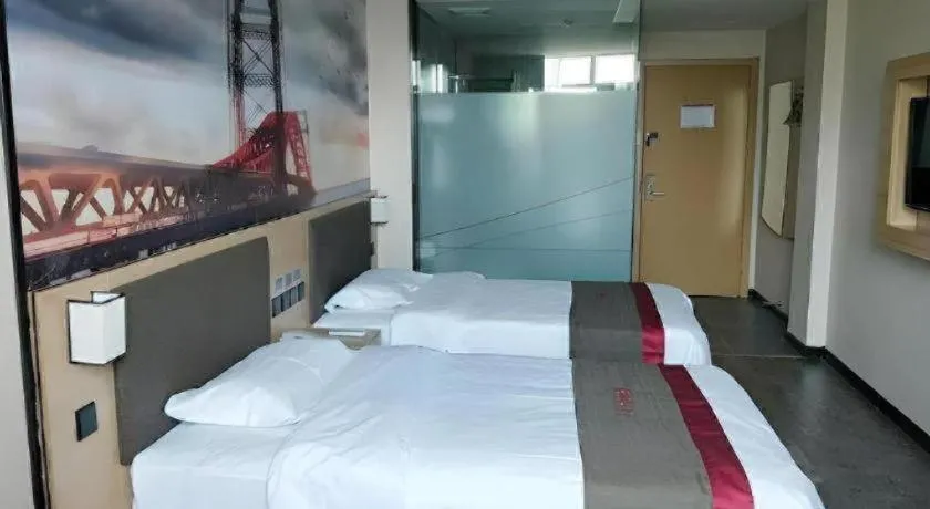 Bed in Thank Inn Hotel Hebei Hengshui Development Zone Baoyun Street Hengbai