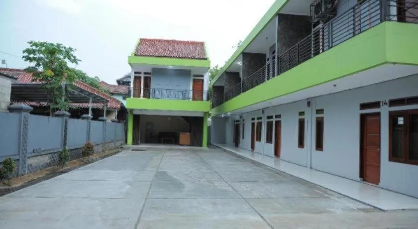 SPOT ON 2891 999 Guest House