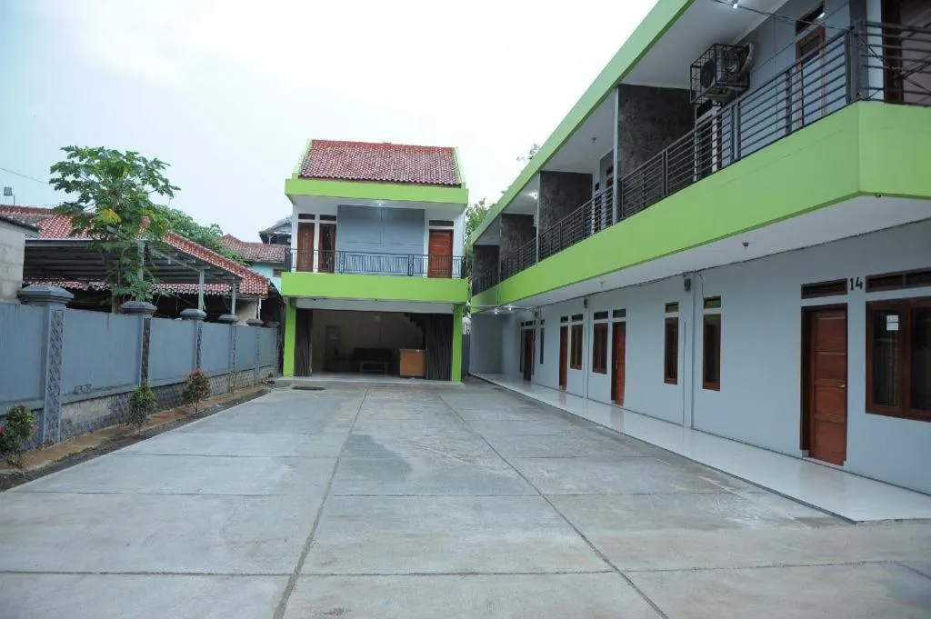 SPOT ON 2891 999 Guest House