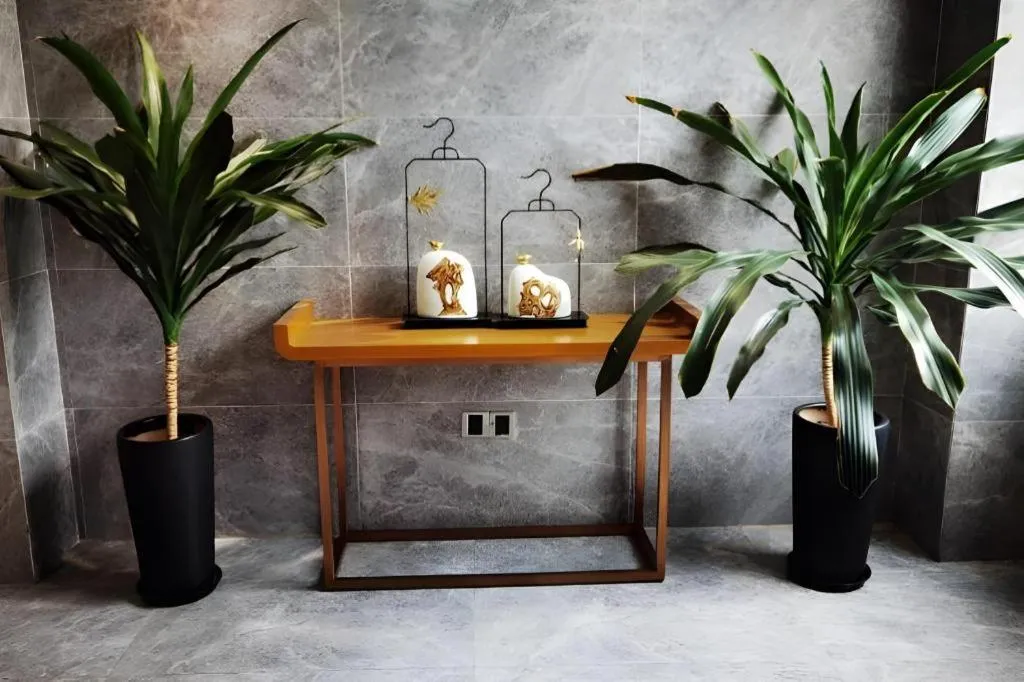 Home Inn Plus Shanghai Middle Ring Jinshajiang Road Fengzhuang Metro Station