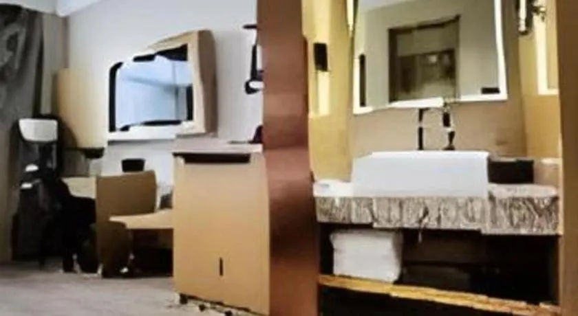 Home Inn Plus Shanghai Middle Ring Jinshajiang Road Fengzhuang Metro Station