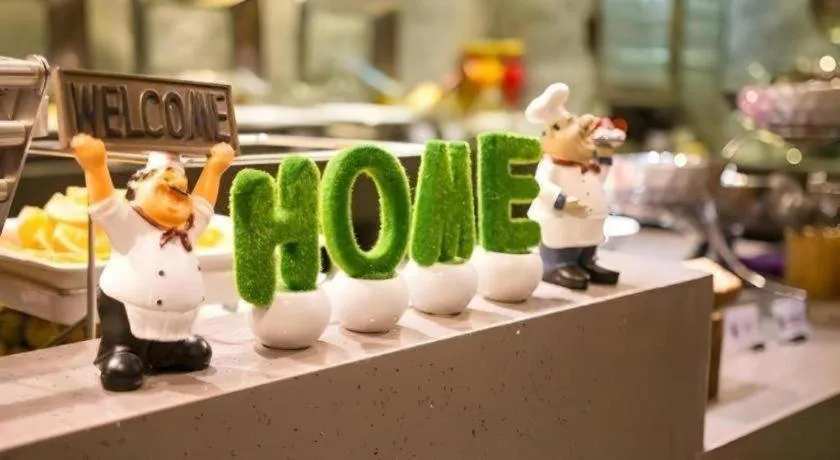 Yitel Collection Shenyang Hunnan Olympic Sports Center Caixia Street Metro Station