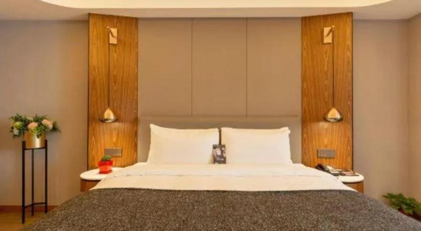 Bed in Yitel Collection Shenyang Hunnan Olympic Sports Center Caixia Street Metro Station