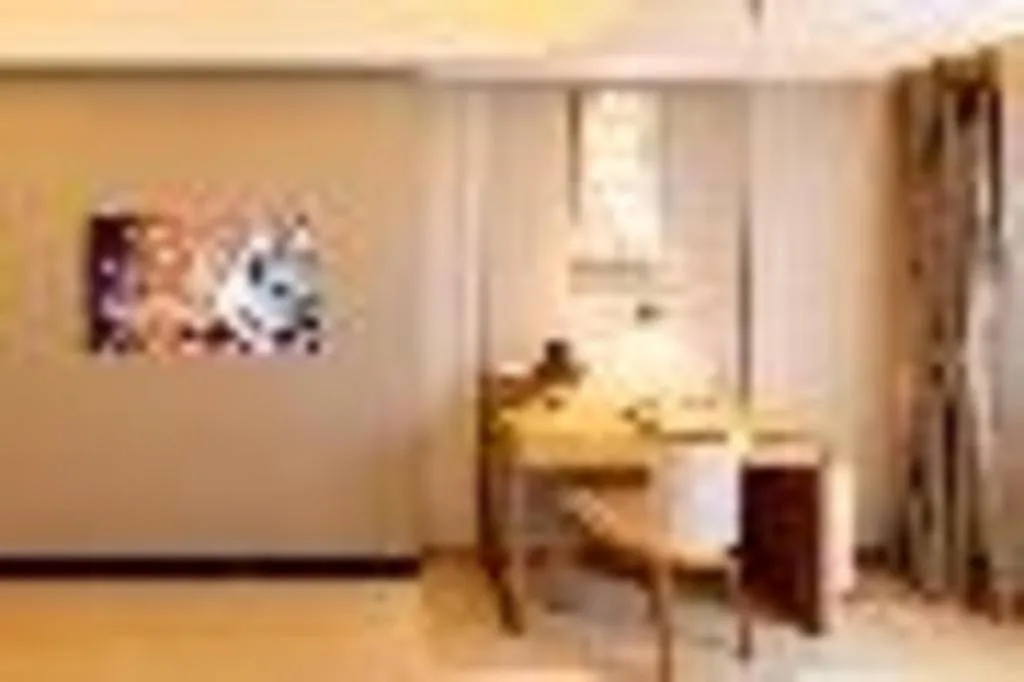 Yitel Collection Shenyang Hunnan Olympic Sports Center Caixia Street Metro Station